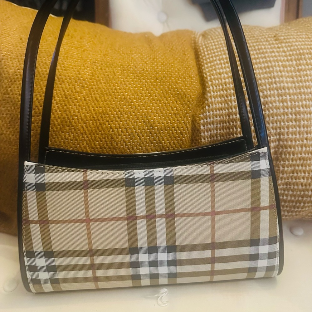Vintage Burberry Small Shoulder Bag